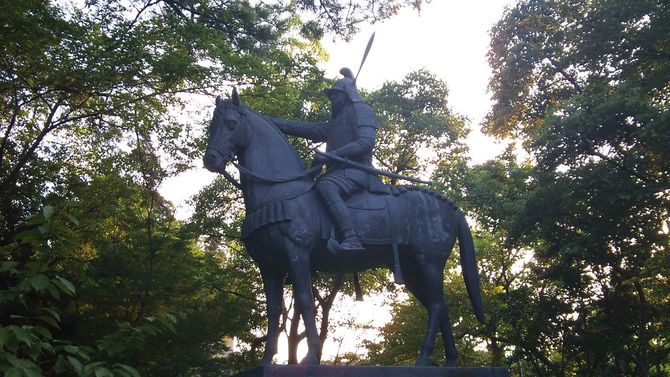 藤堂高虎像/津城