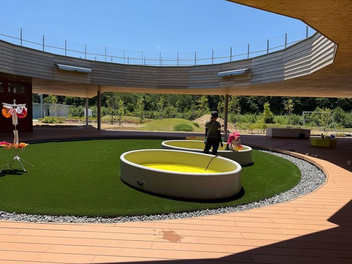 こども園のスペースは義務教育学校のスペースと接続している