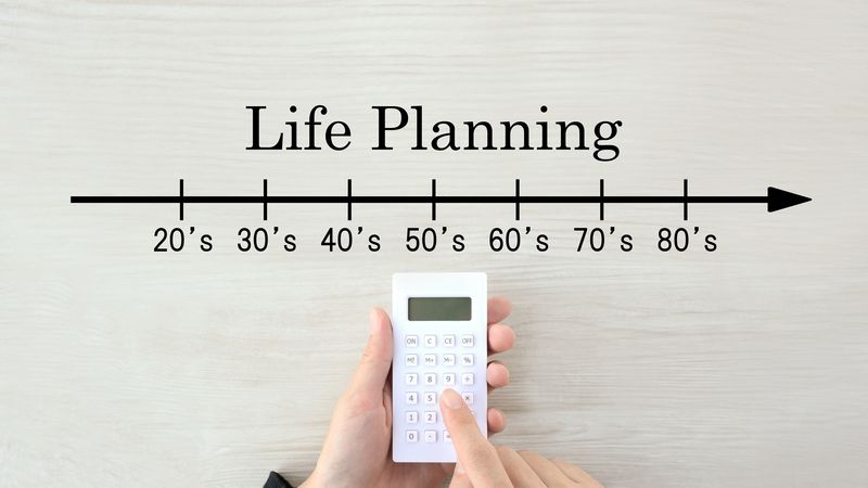 自分の価値はこの程度か…｢年収1600万円→500万円｣希望退職に応じた"大企業出身者"の悲哀と落胆 巨額の退職金をもらった人ほど陥りやすい落とし穴とは