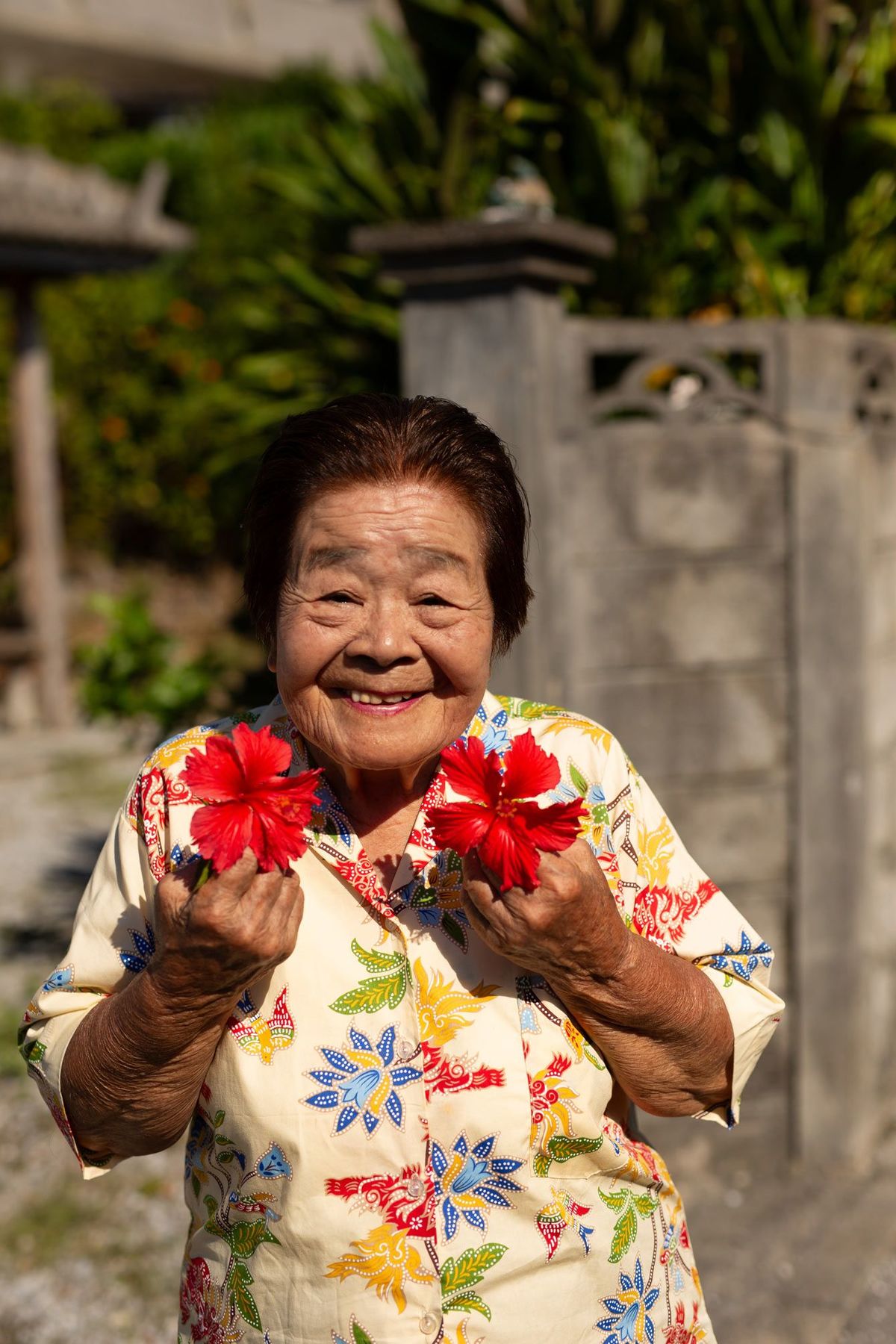沖縄県の国頭村からTikTokを発信している大田吉子さん（90歳）