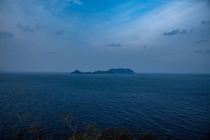 山口県下関市の本州最西端・毘沙ノ鼻から望む海の景色