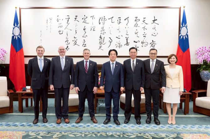 2026年4月8日、頼清徳総統がジム・バンクス米国上院議員率いる代表団と会談した