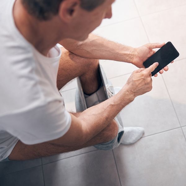 痔は塗らずに治せる 薬剤師が教える賢い市販薬の使い方 誰にも知られずコッソリ治したい 2ページ目 President Online プレジデントオンライン