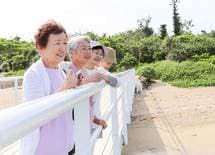 70代未亡人がツアー旅行を繰り返すワケ