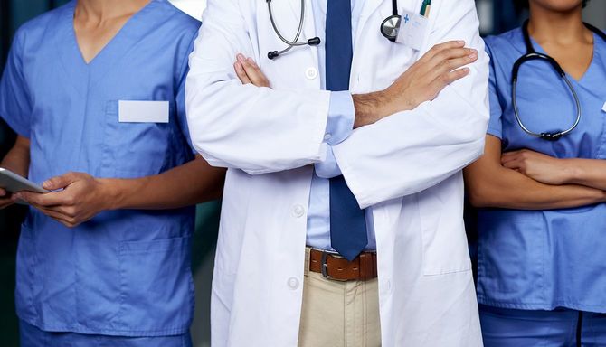 医者はあなたのために準備ができています