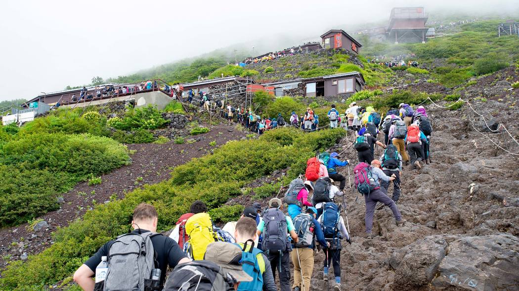 ｢1週間で2回遭難｣中国籍男性は富士山をナメすぎている…悲鳴を上げた静岡県が｢入山料4000円｣を決めた理由 普通の登頂ではわからない富士山の「別の顔」