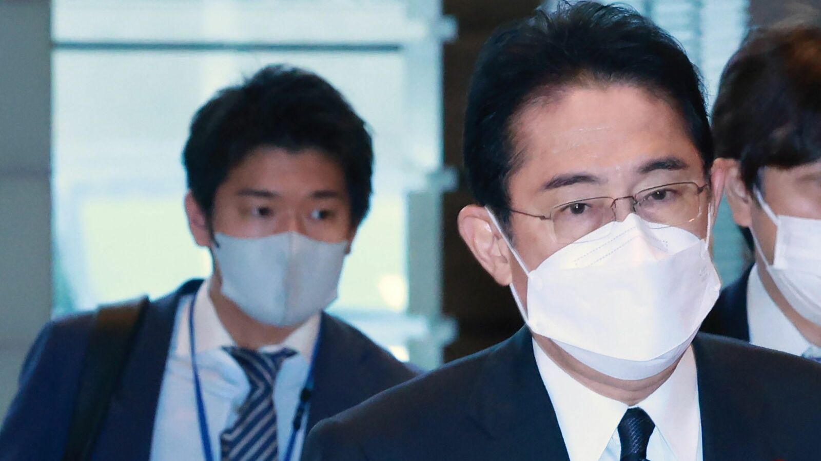 岸田首相の長男は｢コネ採用｣､安倍元首相の甥は｢家系図自慢｣…日本の政治家が残念な存在になった根本原因 普通の人の感覚がわからない｢世襲政治家｣の限界