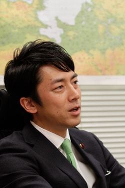 小泉進次郎氏