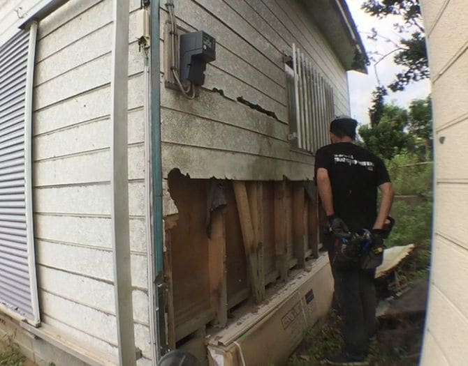 外壁が落ちた65万円の物件