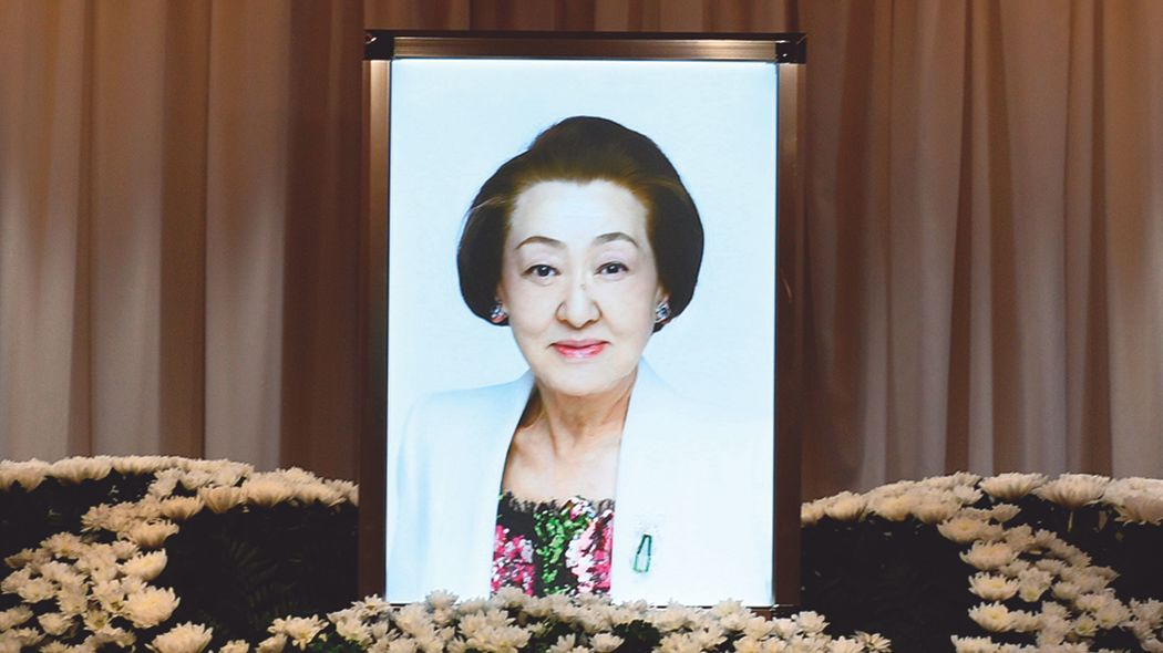 ｢誹謗中傷は言わせておけばいい｣細木数子が娘･かおりに残した帝王学 己のサイクルを知れば､運は開く