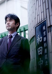 <strong>河合尚男</strong>●企画営業部責任者。1959年生まれ。82年日本大学国際関係学部卒業。同年日本生命に入社し法人営業などを担当。87年電設資材会社に転じ営業部で管理職。2003年大手不動産会社のFC本部に移り、加盟店の新規開拓で年間新記録を達成。06年サピックス中学部・高校部を運営するサピエンス研究所に入社、以来現職。