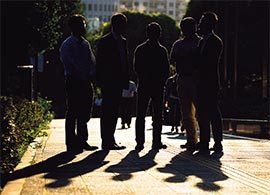 覆面座談会「会社で言えない部長の苦悩」【1】
