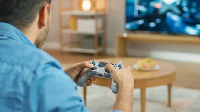 ゲームをする人