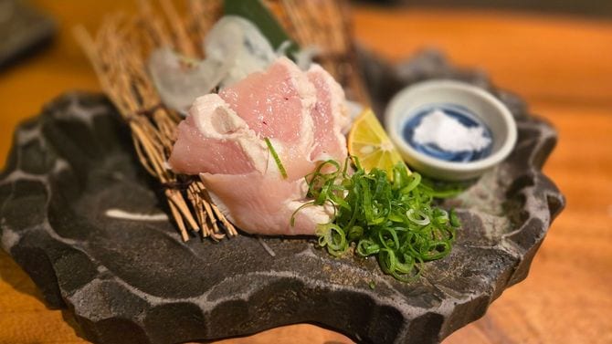 鳥刺し