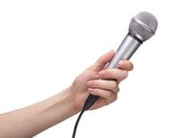 会議やプレゼンなど、大勢の人の前で話すことが苦手です