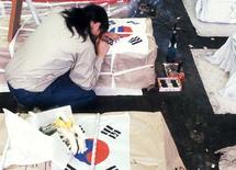 "北朝鮮賛美"を斉唱させる韓国の格差社会