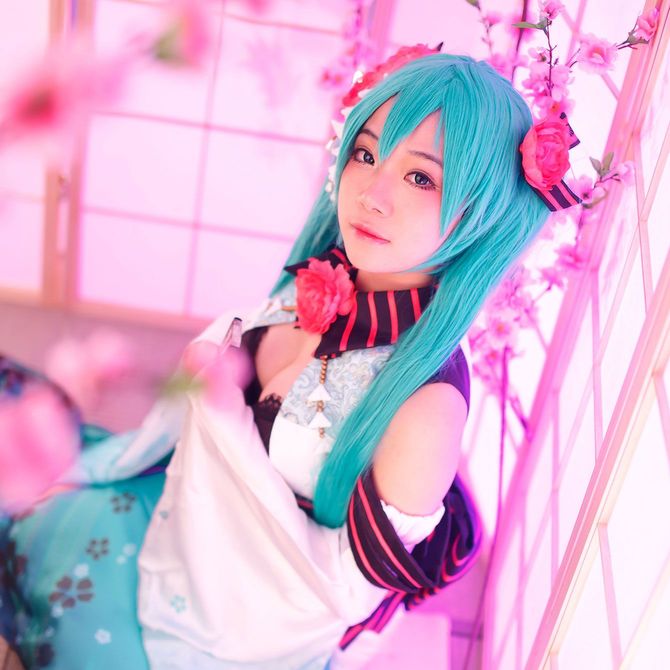 コスプレしている女性