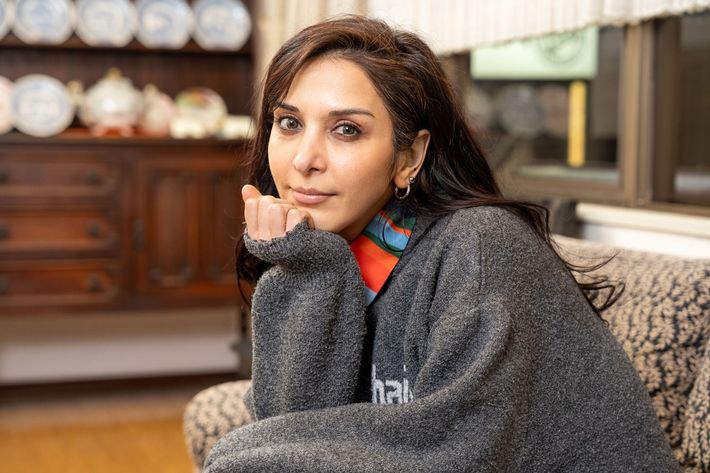 母について、これまで語ったことのない「特別な想い」を語るサヘル・ローズさん。