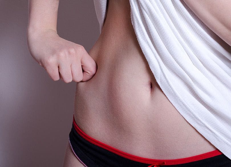 中年女子の「下半身脱毛」介護される日に備えて