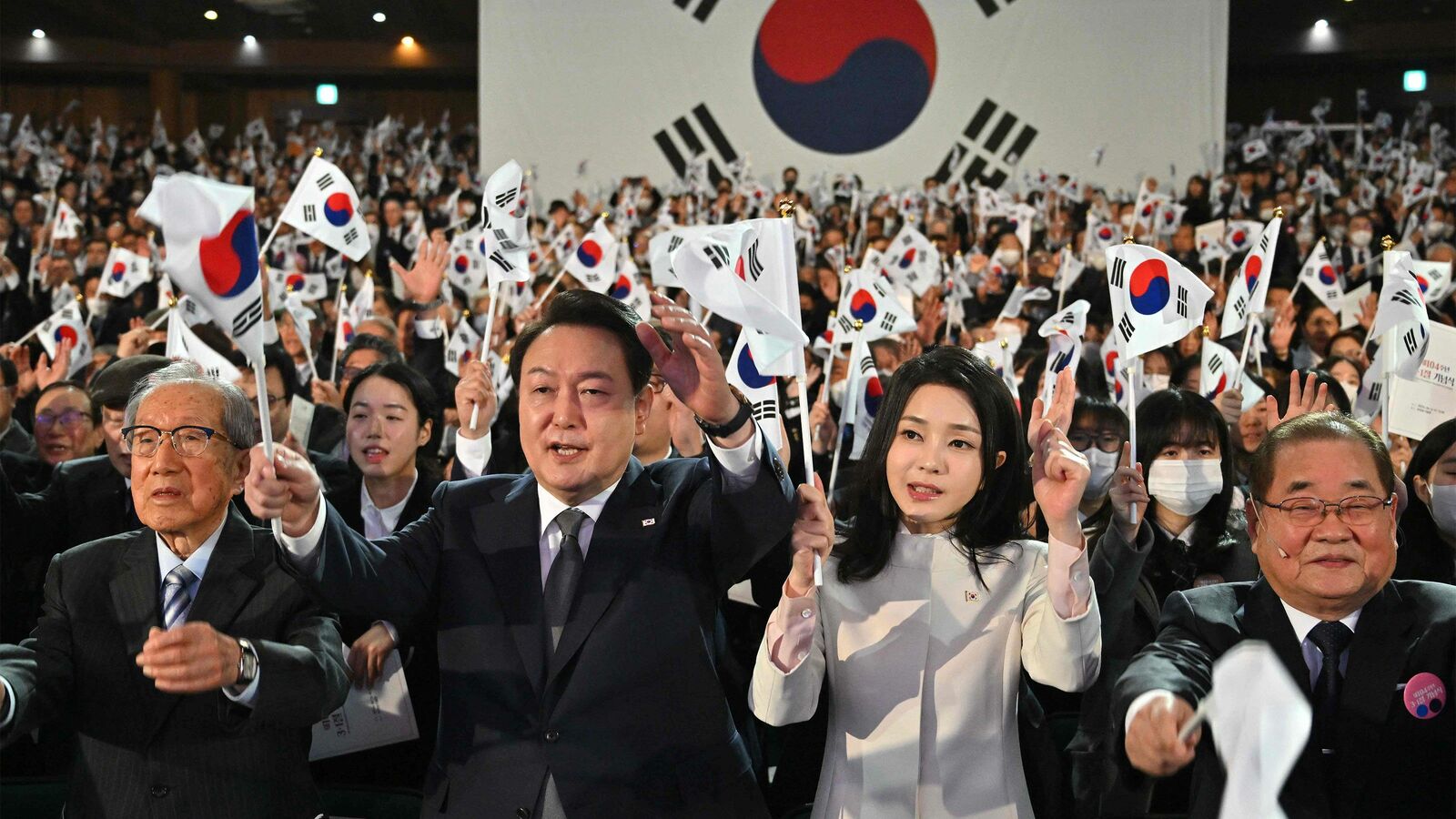 徴用工問題に抗議する韓国人が知らない"切り札"がある…韓国政府の｢賠償金肩代わり案｣を私が評価するワケ もし日韓協定を反故にするなら､断固反撃すればいい