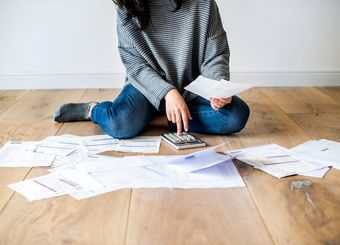 借金の時効が10年→5年で誰が損するか