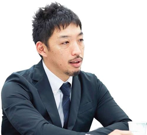 社会学者 西田亮介　Ryosuke Nishida 日本大学危機管理学部教授。1983年、京都府生まれ。博士（政策・メディア）。『エモさと報道』（ゲンロン）、『メディアと自民党』（角川新書）など著書多数。