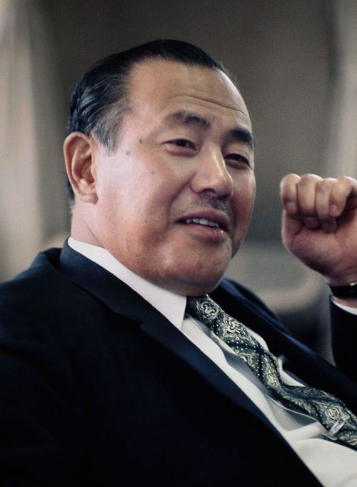 田中角栄(1972年6月25日撮影 第3次佐藤改造内閣通商産業大臣)