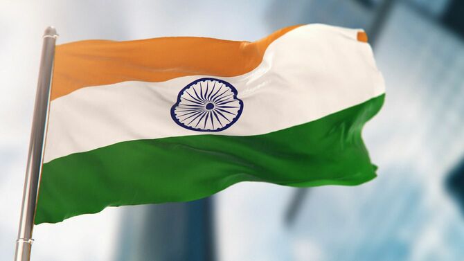 たなびくインドの国旗