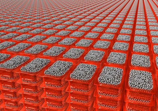 ケースに入ったパチンコ玉