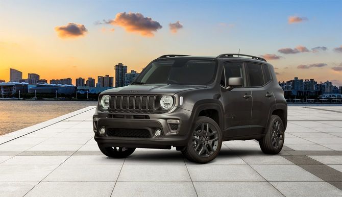 「ジープ レネゲード」の誕生80周年記念限定車