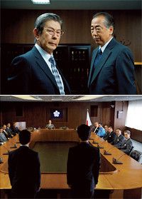 人気シリーズの『相棒』が映画になった。主演の水谷豊、及川光博に加え、小西真奈美、宇津井健らがゲストとして登場。犯人役の小澤征悦の演技が秀逸。©2010『相棒-劇場版II-』パートナーズ