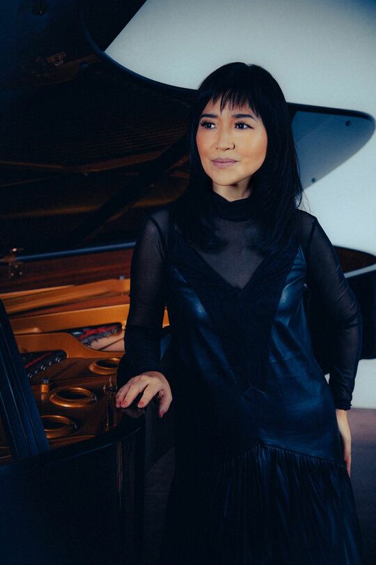 ジャズピアニストの松居慶子