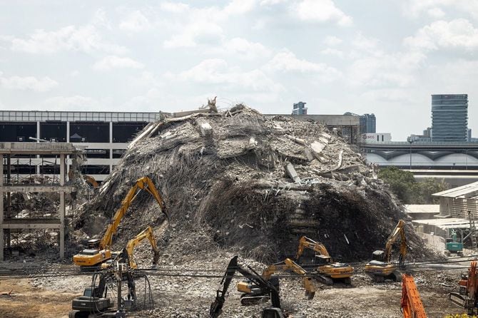 2025年のミャンマー地震後、崩壊したタイ国家監査院新本部