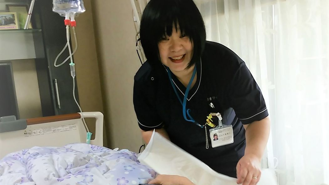 ｢最期は家に帰りたい｣6年間のがん闘病の末に帰宅した70歳女性は､家族に囲まれ､笑顔で逝った ｢まるで仏様みたいに安らかな顔｣