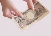 働けなくなった人が「もらえるお金」