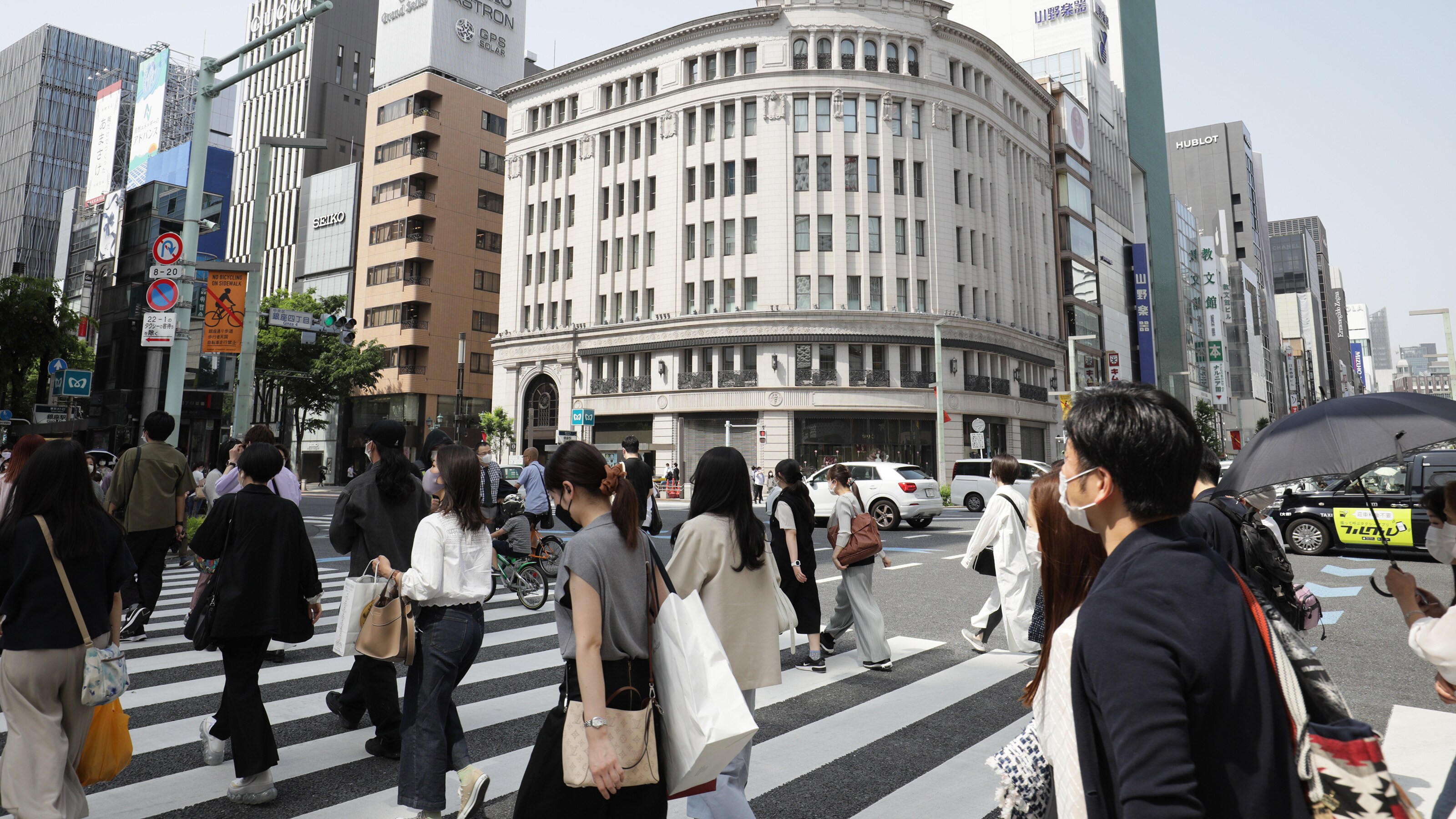 緊急事態でも通勤ラッシュは三密状態 日本人が自粛をしなくなった本当の理由 これこそエビデンスなき政治の末路 President Online プレジデントオンライン