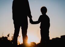 子が従わないから刺し殺す51歳父の愛情