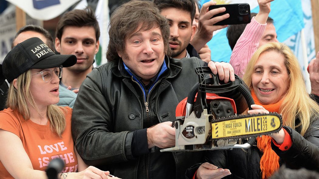 庶民から富を盗む政治家は全員クビにすべき…｢アルゼンチンのトランプ｣が若者から熱狂支持されるワケ バラマキを痛烈批判する｢無政府資本主義者｣