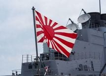 護衛艦いずも「攻撃型空母」誕生は本当か